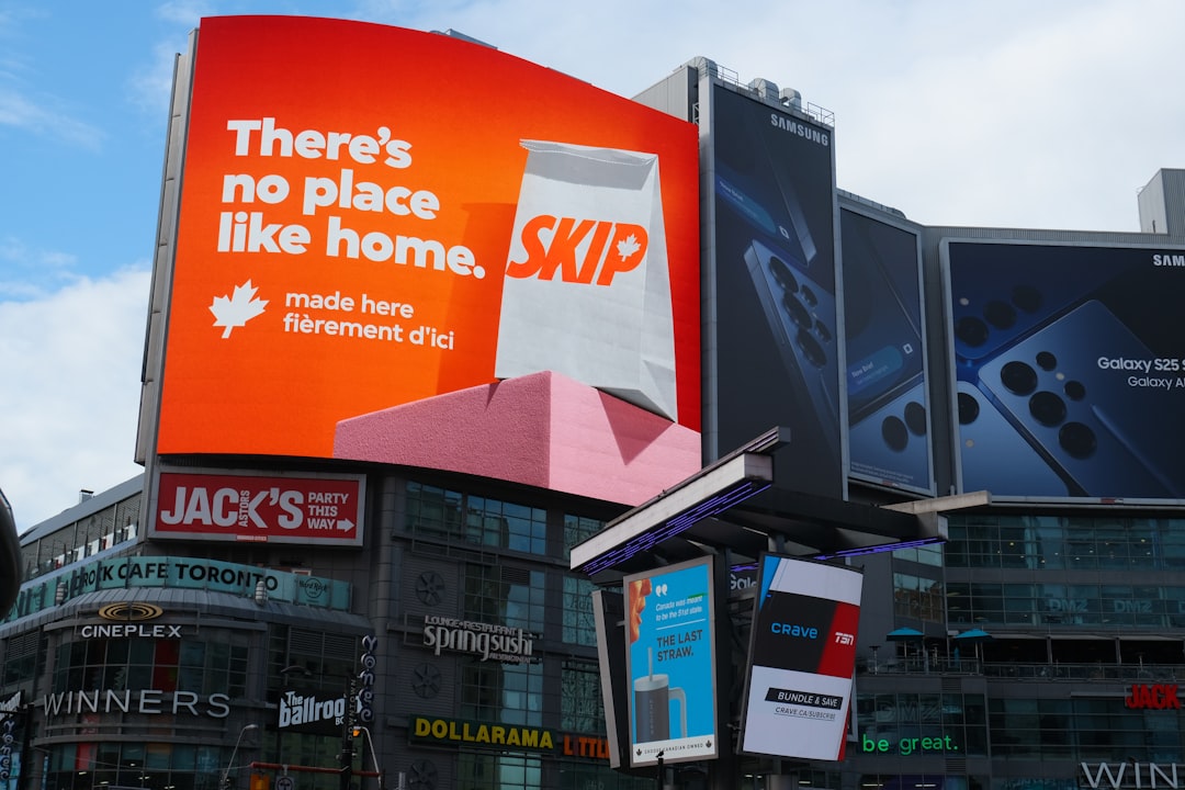 key features of place-based advertising for multi-location businesses